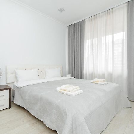 Ultra Centr Chisinau Luxrent公寓 外观 照片