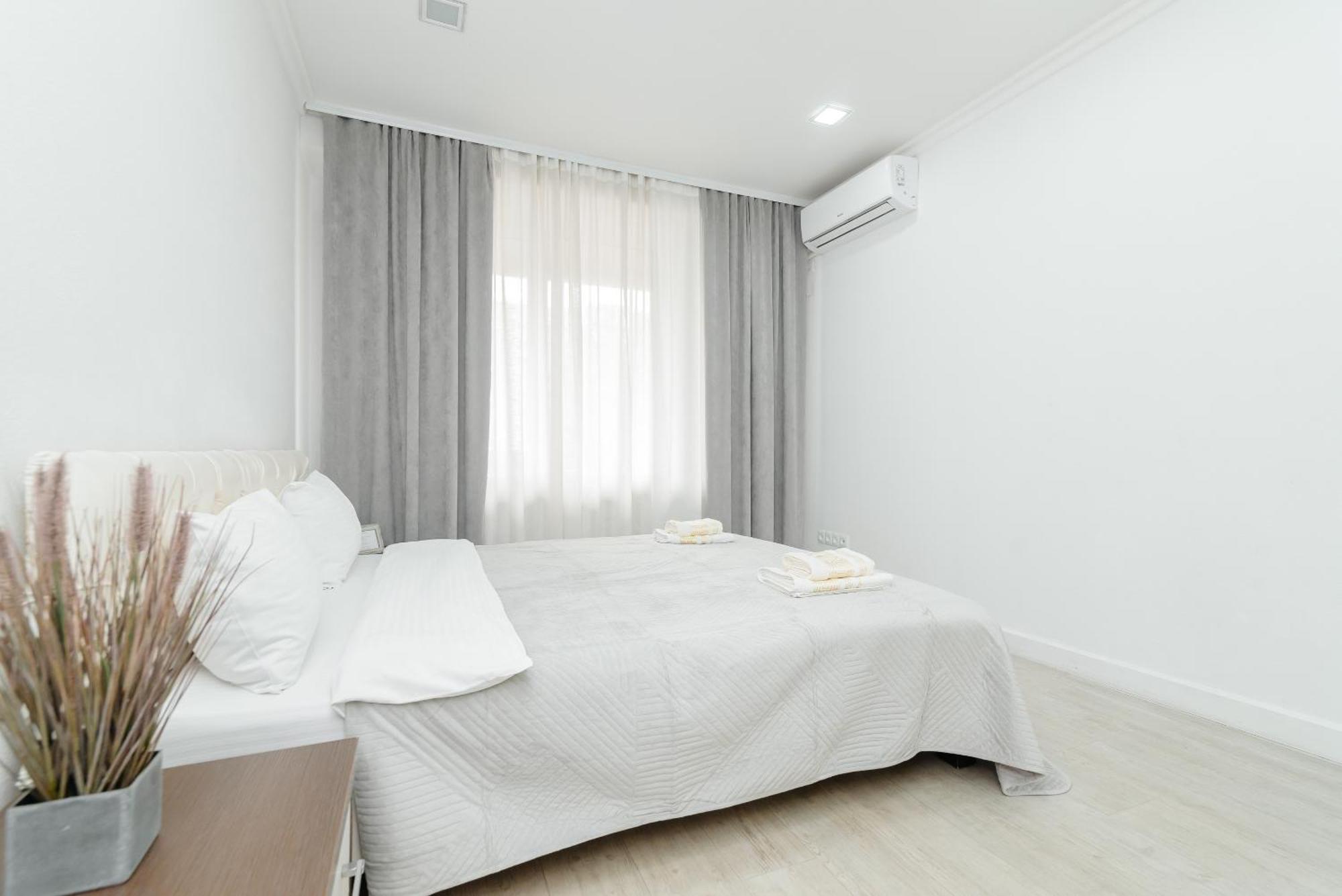 Ultra Centr Chisinau Luxrent公寓 外观 照片